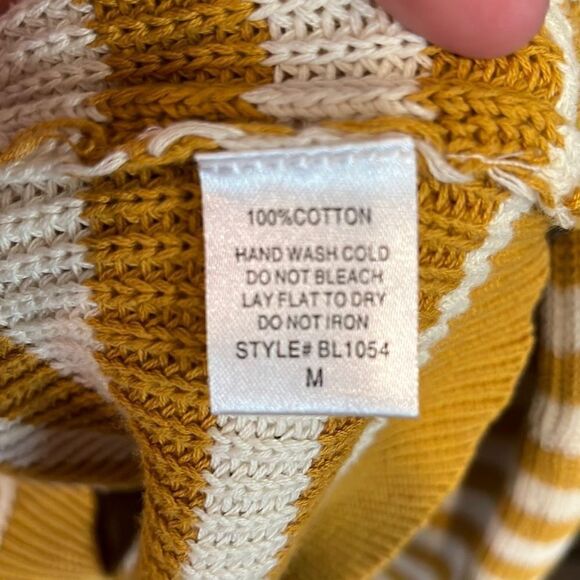 Blank Paige Yellow White Striped Crewneck Sweater Medium - Picture 4 of 4